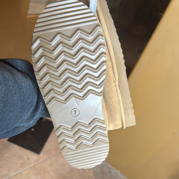 NWT Goodfellow & Co Men's Michael Moccasin Scuff Slippers Brown Size 7 - Picture 8 of 8